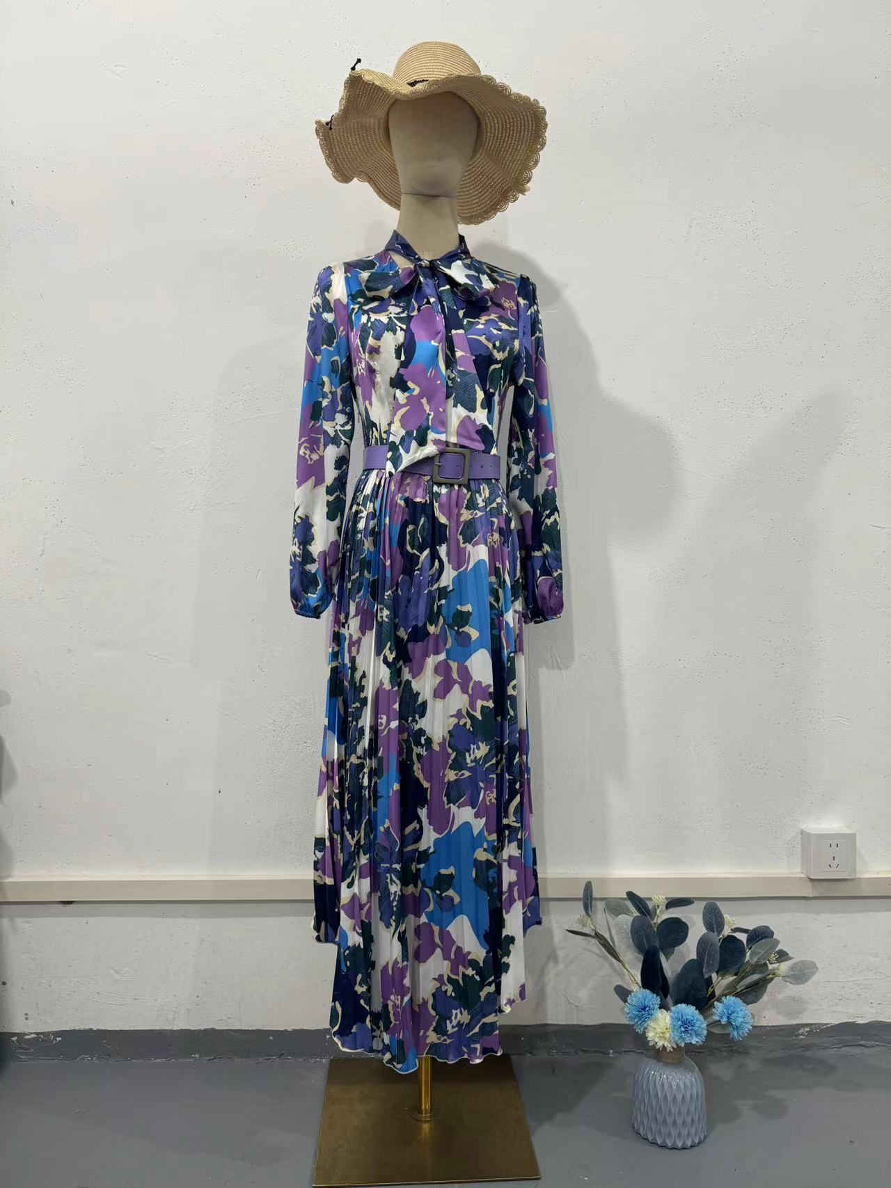 Vestido con diseño de estampado y cuello de bufanda para mujer, elegante vestido con mangas abullonadas y recorte de cintura