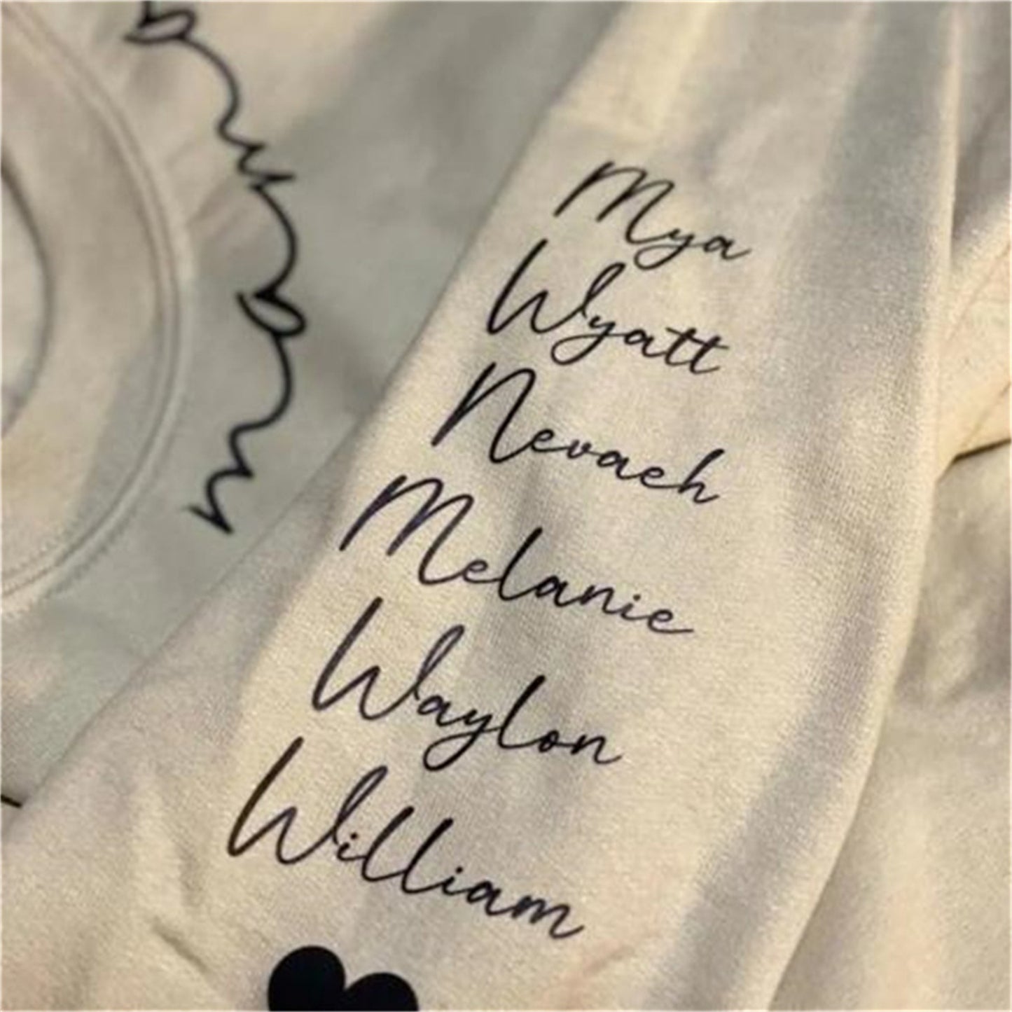 Men's And Women's Fashion Simple Hooded Printed Sweatshirt