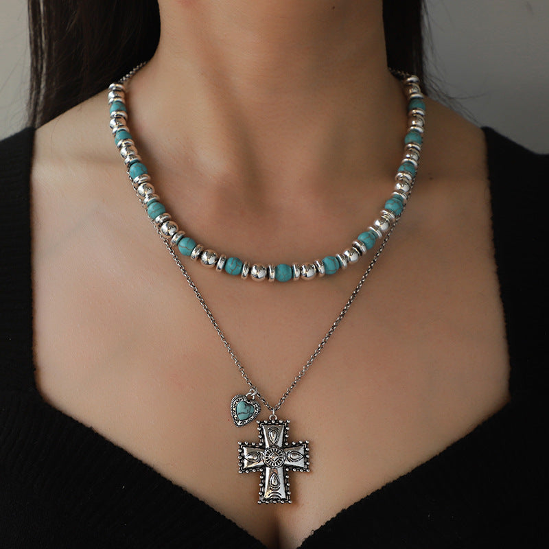 Collier croisé double couche en perles turquoise artificielles