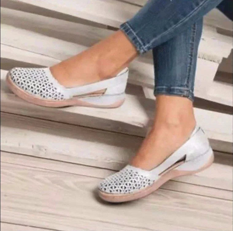 Sandalias de mujer 2022, zapatos hechos a mano de verano para mujer, sandalias de cuero transpirables, zapatos planos de mujer, zapatilla de soporte personalizada de estilo Retro